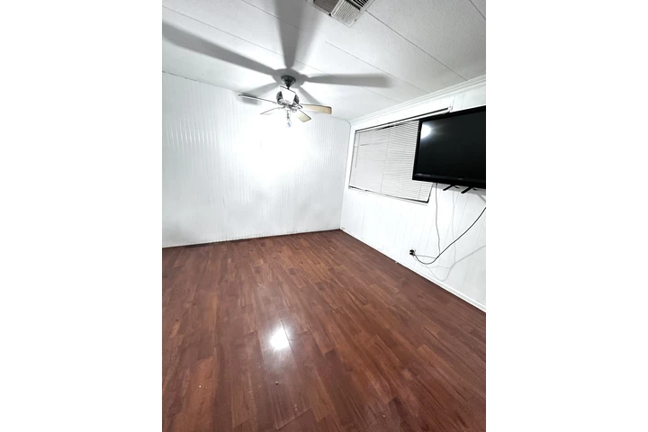 $750 : Rento cuarto en Long beach image 10