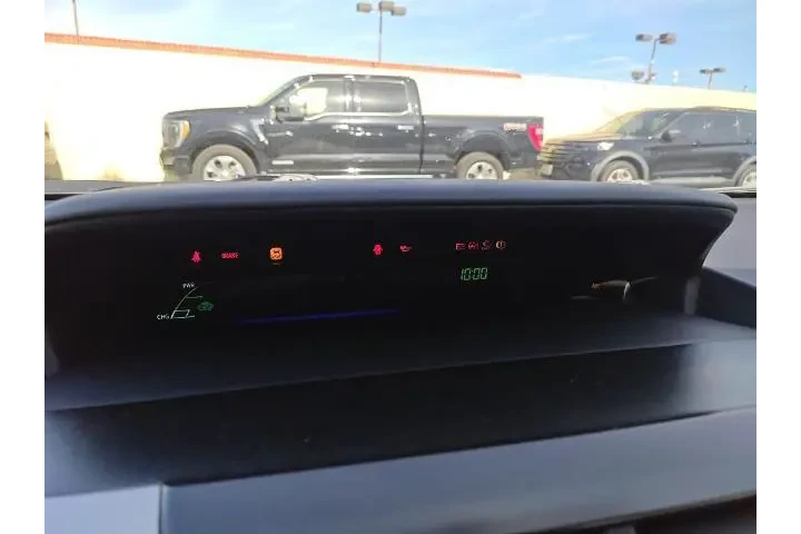 $14000 : Toyota Prius v 2014 Five 4dr image 9