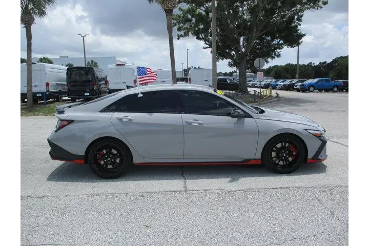 $31995 : Hyundai ELANTRA N 2025 4dr S image 8