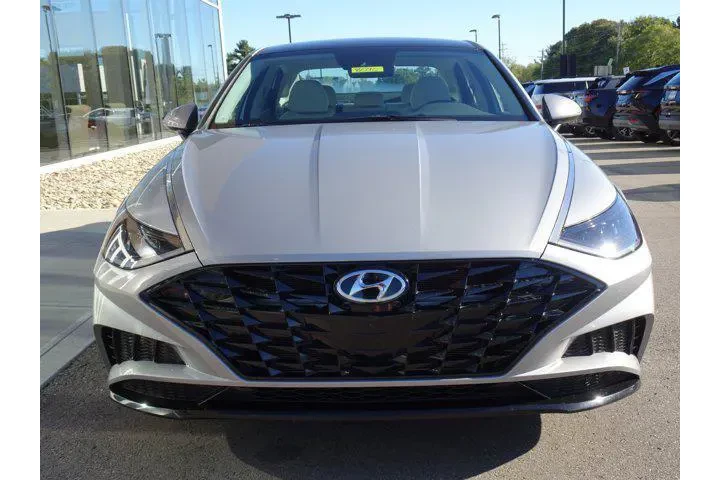 $20422 : Hyundai SONATA 2023 SEL 4dr image 7