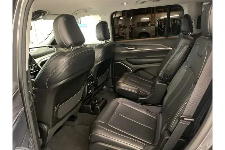 $34580 : Jeep Grand Cherokee L 2021 4 image 9