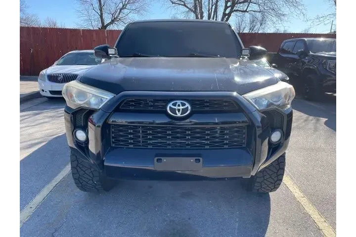 $20000 : Toyota 4Runner 2014 AWD Limi image 3