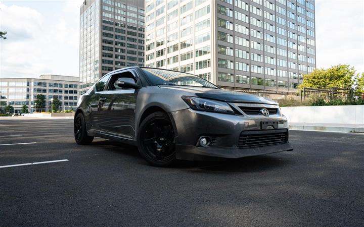 $12000 : 2011 SCION TC image 2