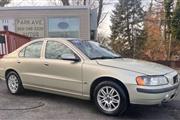 $3995 : 2005 S60 2.4 thumbnail