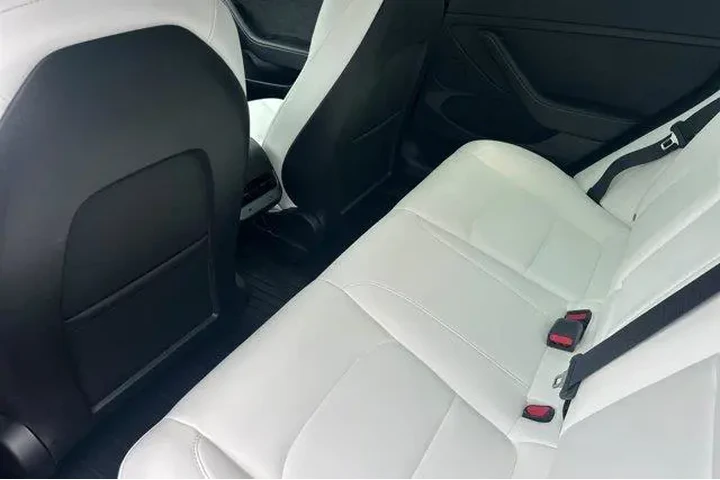 $25900 : Tesla Model 3 2023 4dr Sedan image 7