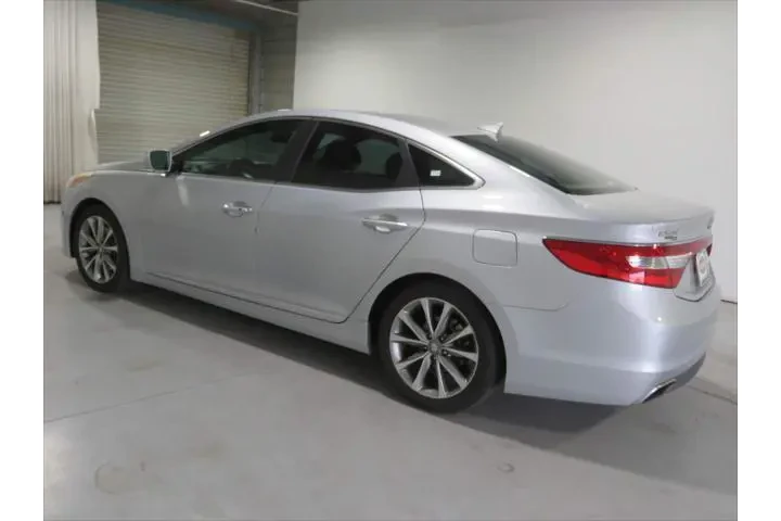 $9988 : Hyundai Azera 2017 4dr Sedan image 8