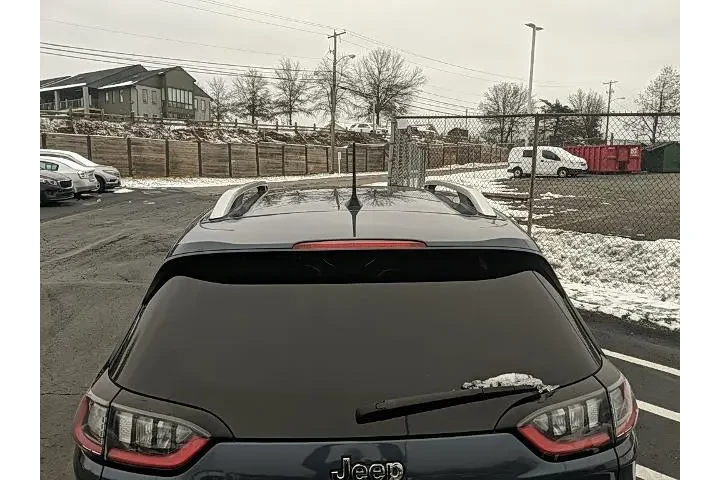 $17946 : Jeep Cherokee 2019 4x4 Latit image 6