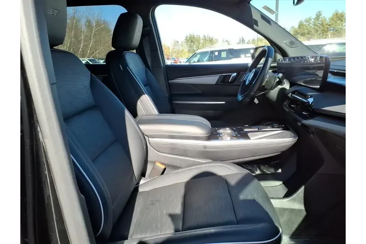 $39986 : Buick Enclave 2025 4x4 Sport image 5