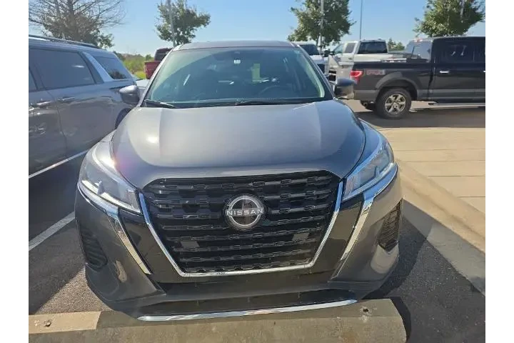 $18991 : Nissan Kicks 2023 S 4dr Cros image 3