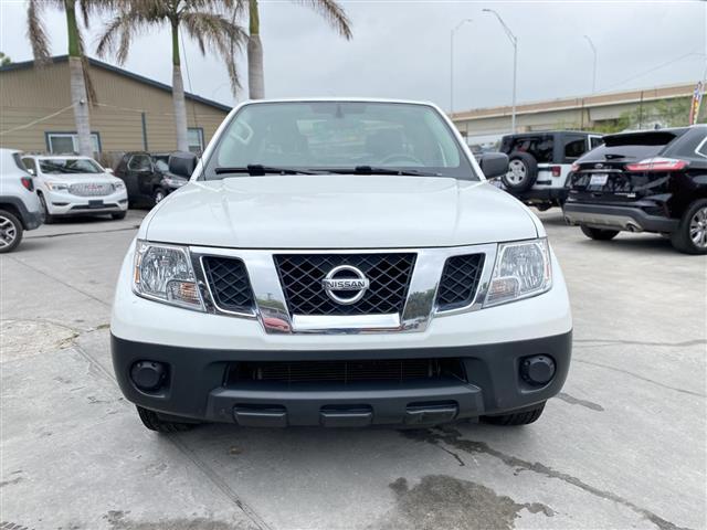 $12950 : 2018 NISSAN FRONTIER KING CAB image 3