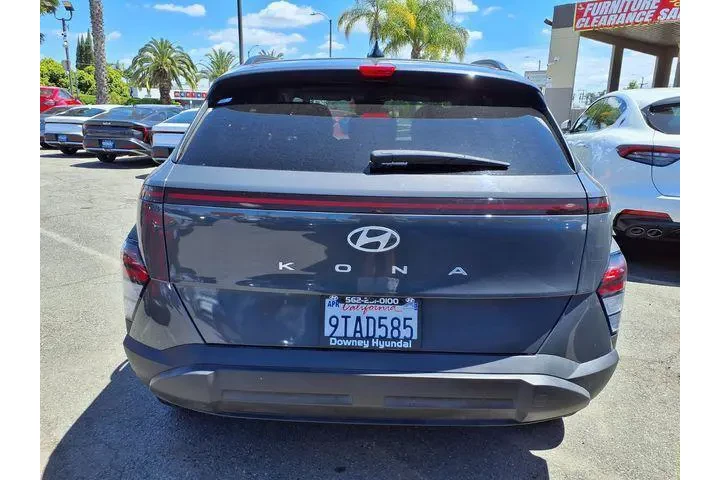 $22703 : Hyundai KONA 2025 SEL 4dr Cr image 5