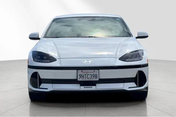 $26067 : Hyundai IONIQ 6 2023 SEL 4dr image 9