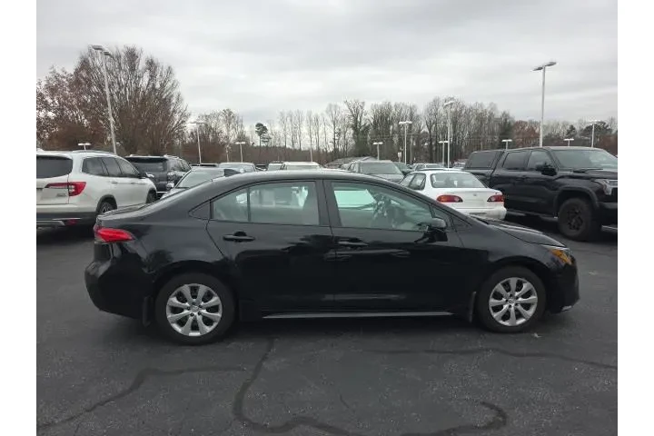 $20595 : Toyota Corolla 2025 LE 4dr S image 5