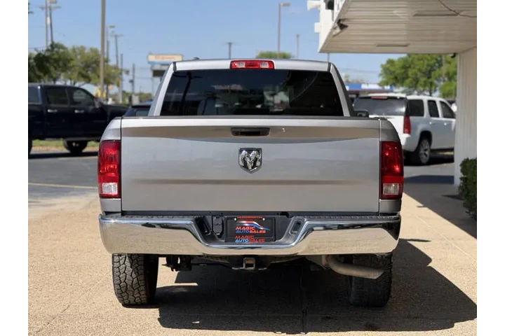 $24999 : 2022 RAM 1500 Classic Express image 8