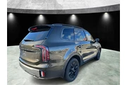 $34985 : Kia Telluride 2023 AWD SX 4d thumbnail