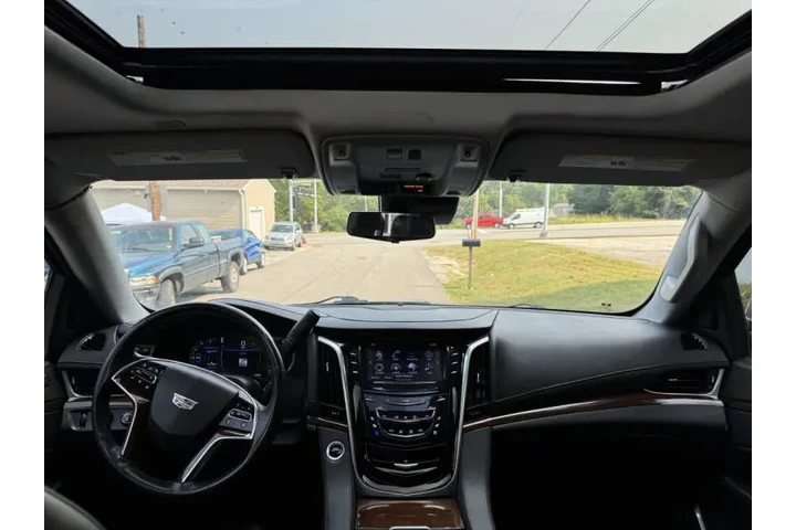 $21999 : 2019 Escalade ESV Premium Lux image 9