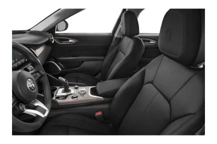 $25996 : Alfa Romeo Giulia 2021 Ti 4d image 9