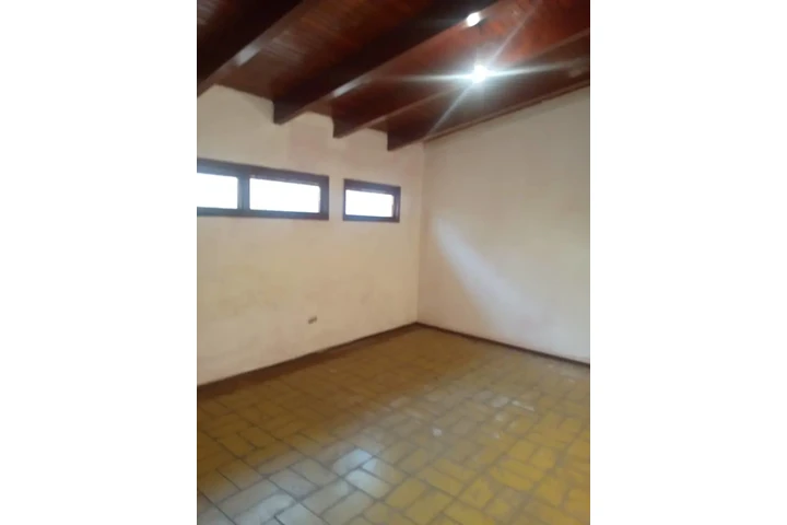 $320 : Alquilo anexo 2 habitaciones image 6