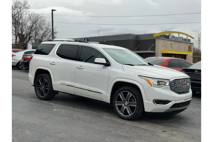 $15495 : 2017 GMC Acadia Denali image 5