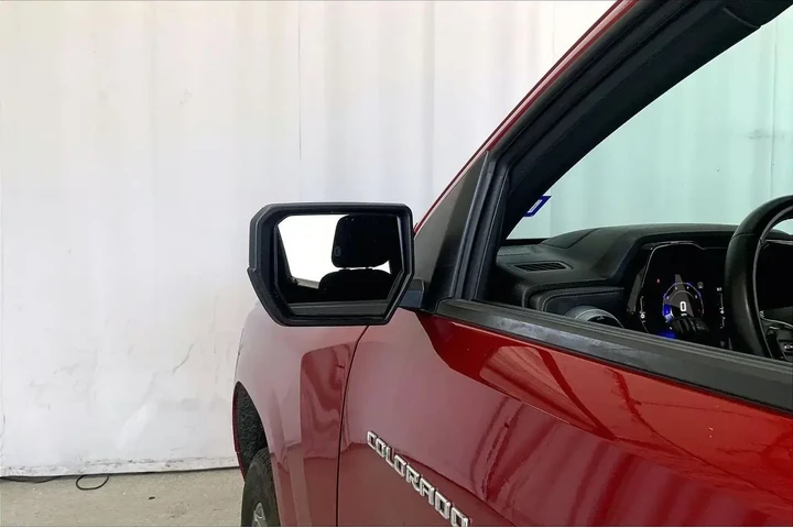 $29591 : Chevrolet Colorado 2023 4x2 image 9