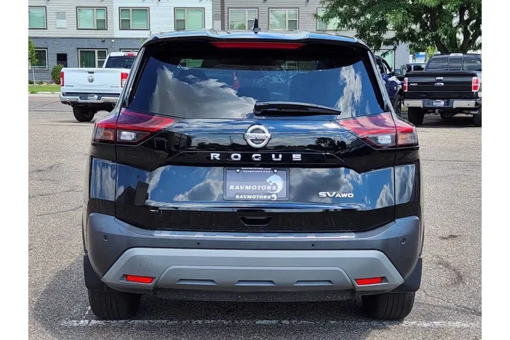$15974 : 2021 Rogue SV image 10