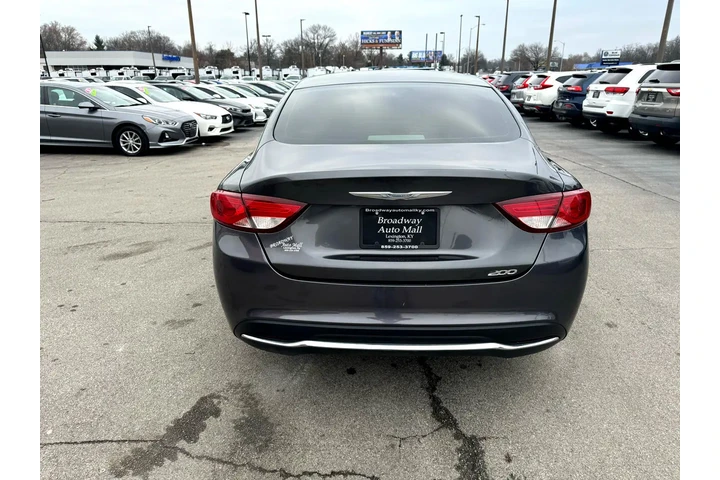 $6980 : 2015 200 4dr Sdn Limited FWD image 3