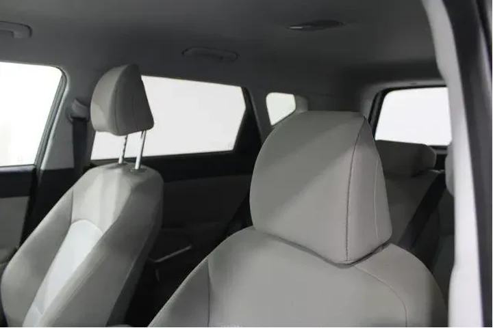 $19989 : Kia Soul 2024 LX 4dr Crossov image 5