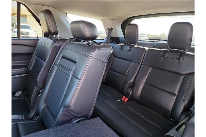$33995 : Ford Explorer 2024 XLT 4dr S image 10