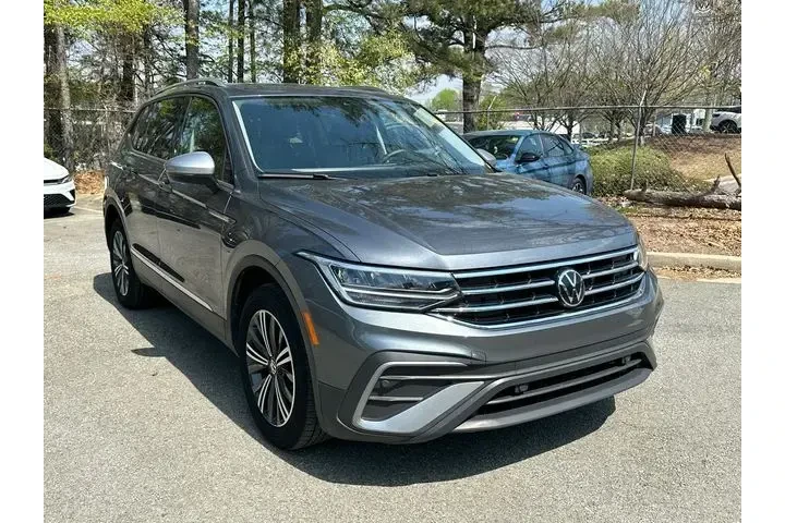 $21991 : Volkswagen Tiguan 2024 Wolfs image 3