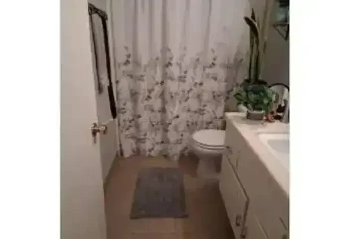 SAN GABRIEL/91776 RENTO CUARTO image 5