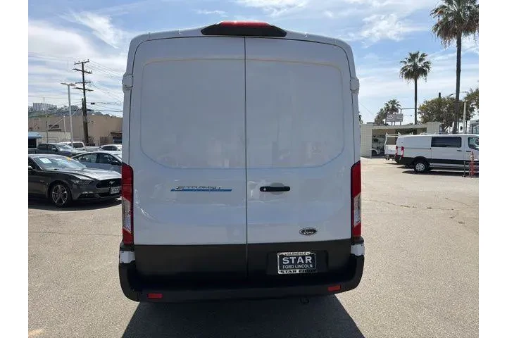 $30081 : Ford E-Transit 2023 350 3dr image 6