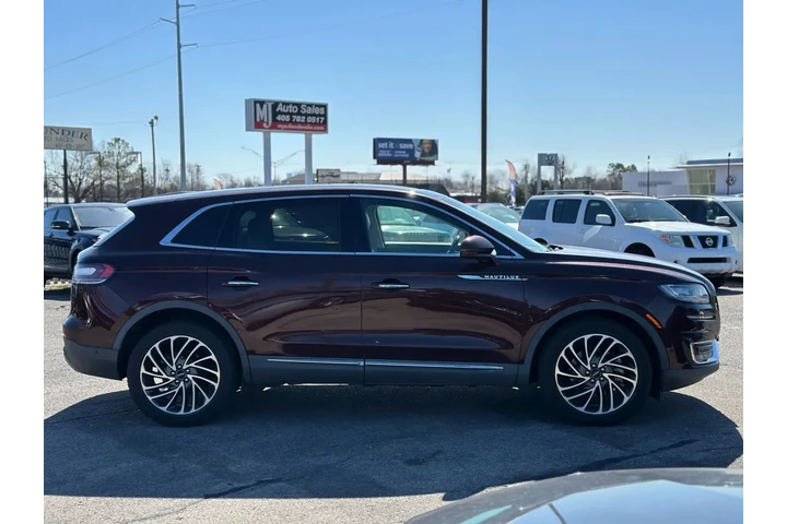 2019 LINCOLN NAUTILUS RESERVE image 8