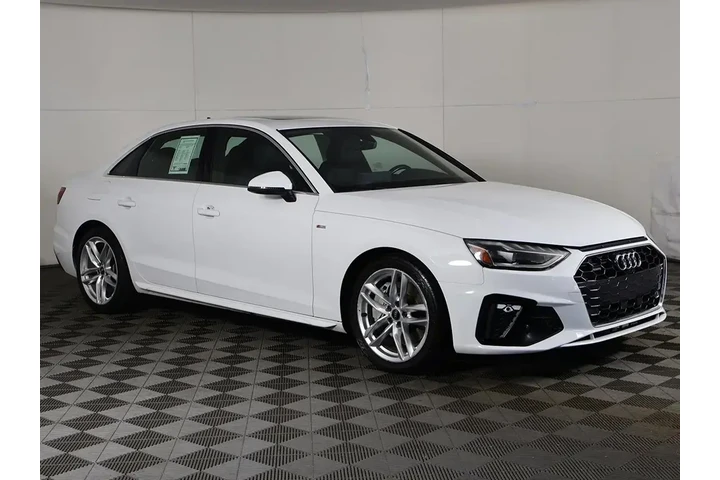 $21393 : Audi A4 2022 AWD quattro S l image 2