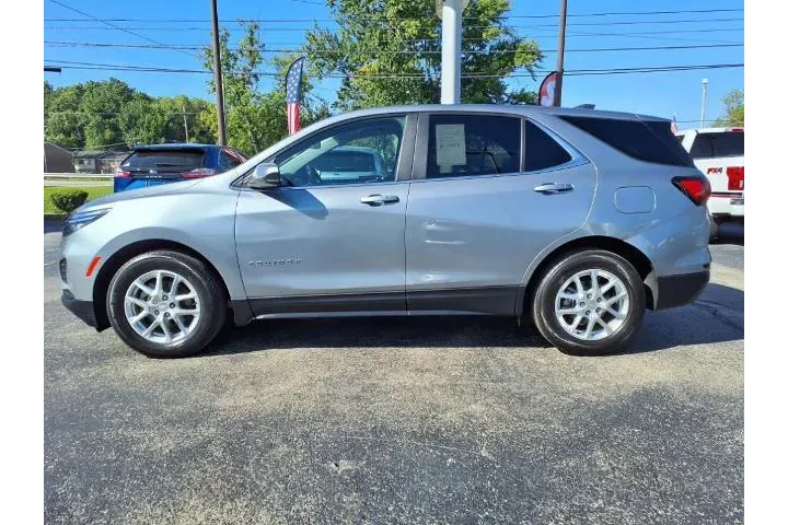 $18988 : Chevrolet Equinox 2023 LT 4d image 6