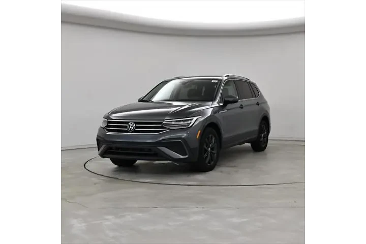 $23998 : Volkswagen Tiguan 2024 SE 4d image 4