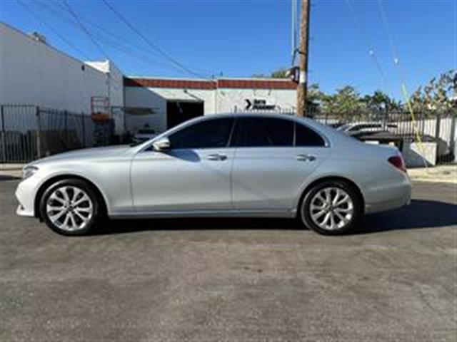 $27990 : 2020 MERCEDES-BENZ E-CLASS202 image 8