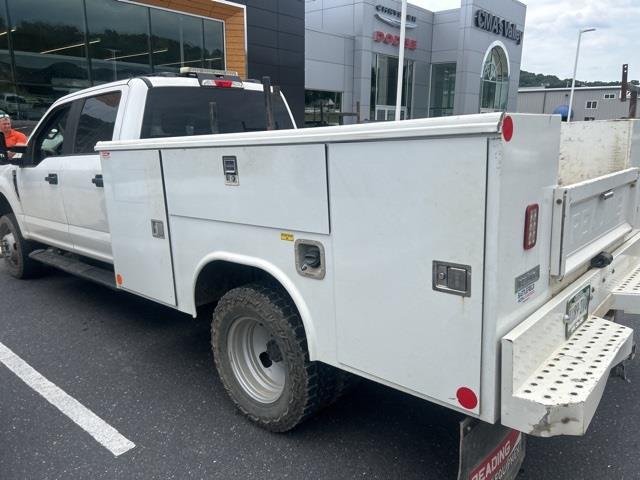 $45998 : PRE-OWNED 2020 FORD F-350SD XL image 3