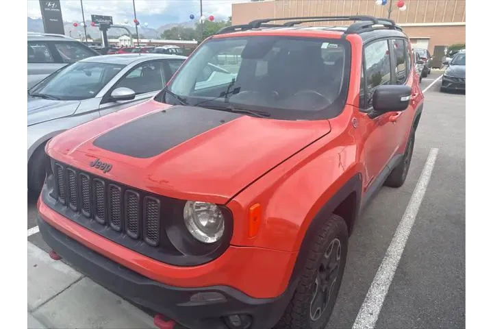 $9681 : Jeep Renegade 2016 4x4 Trail image 2