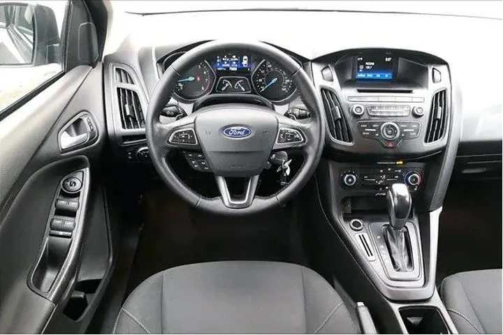 $9995 : Ford Focus 2016 SE 4dr Sedan image 6