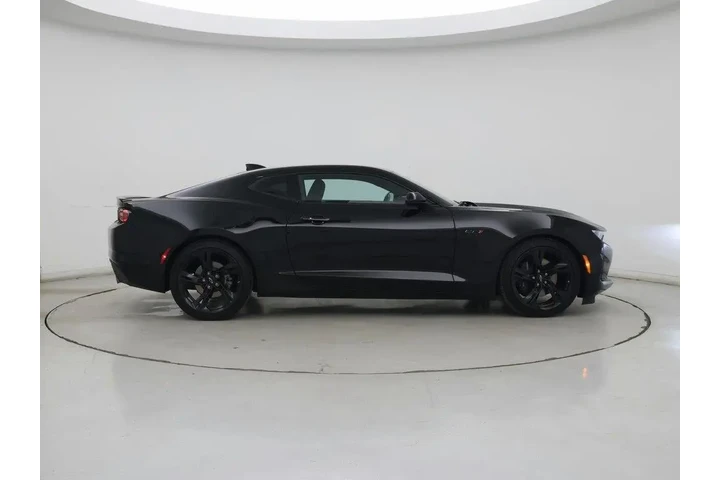 $39998 : Chevrolet Camaro 2023 LT1 2d image 7