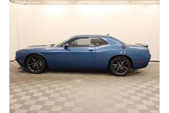 $29304 : Dodge Challenger 2023 GT 2dr image 2