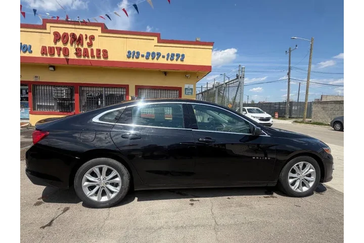 2023 Malibu LT image 9