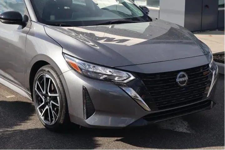 $19271 : Nissan Sentra 2025 SR 4dr Se image 3