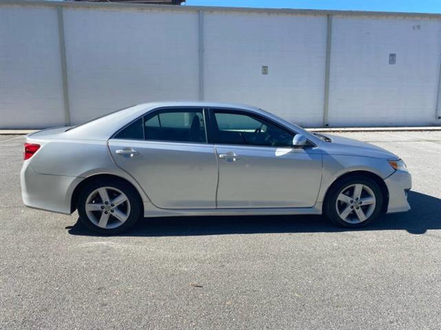 $13000 : 2012 Camry LE image 6