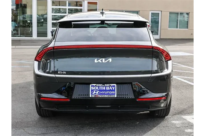 $22998 : Kia EV6 2023 Wind 4dr Crosso image 5