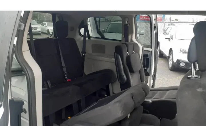 $7995 : 2016 Grand Caravan SXT image 7