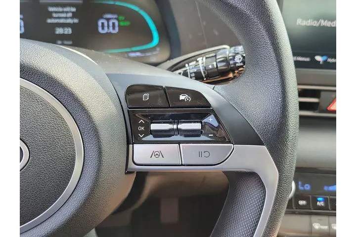 $21423 : Hyundai ELANTRA Hybrid 2025 image 6