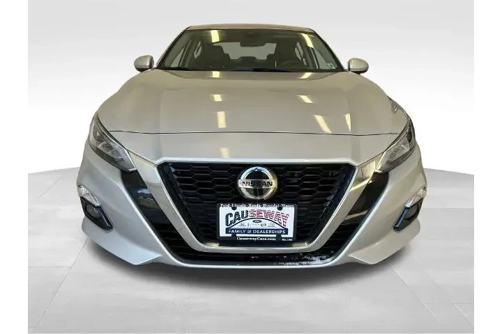 $22309 : Nissan Altima 2021 2.5 SL 4d image 3