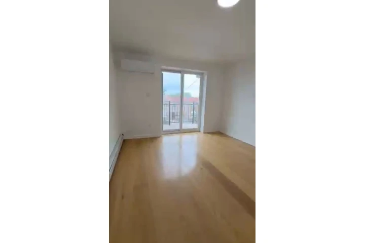 $3680 : flushing apartamento 4 cuartos image 4