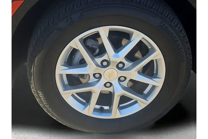 $21482 : Chevrolet Equinox 2024 4x4 L image 9